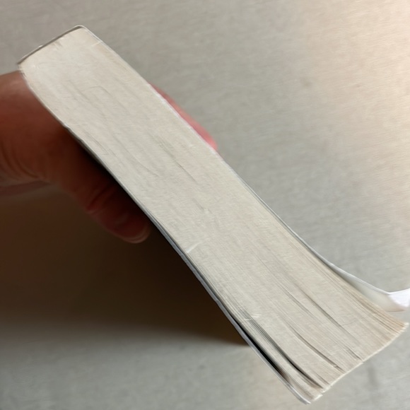 📚2/$6  Clariel: The Lost Abhorsen #4 in The Old Kingdom Series - Picture 6 of 12